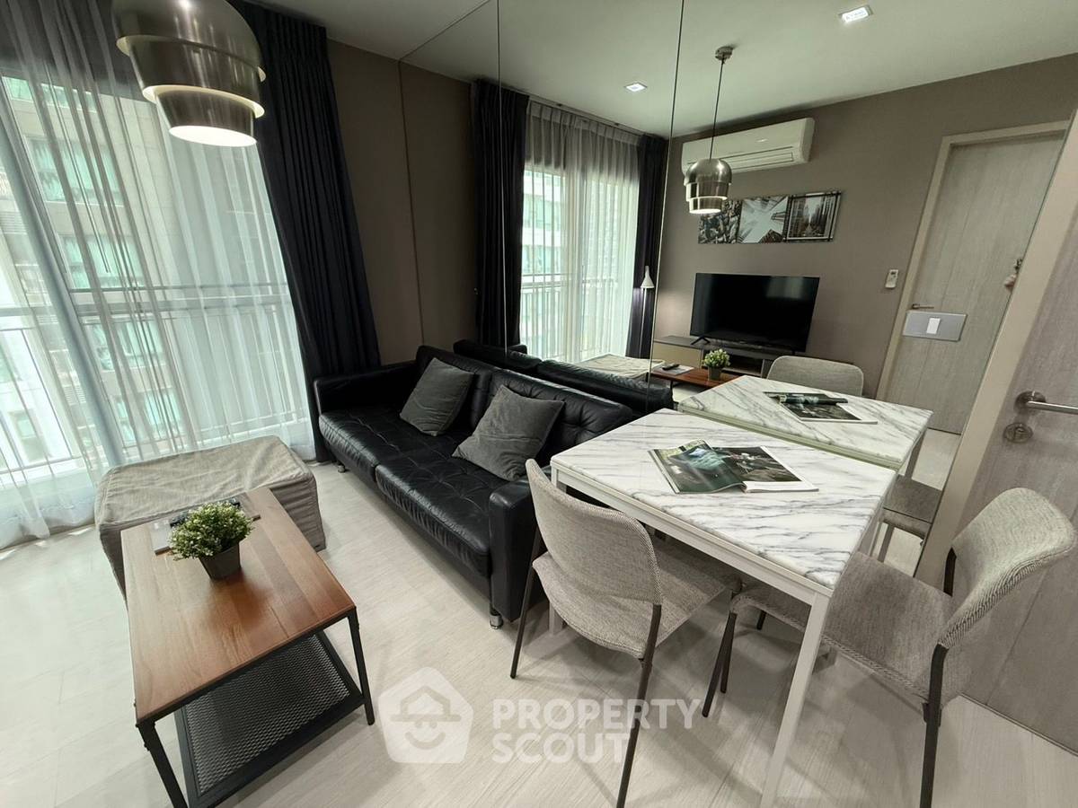 2-BR Condo at Rhythm Sukhumvit 36-38 near BTS Thong Lor (ID 2103623)