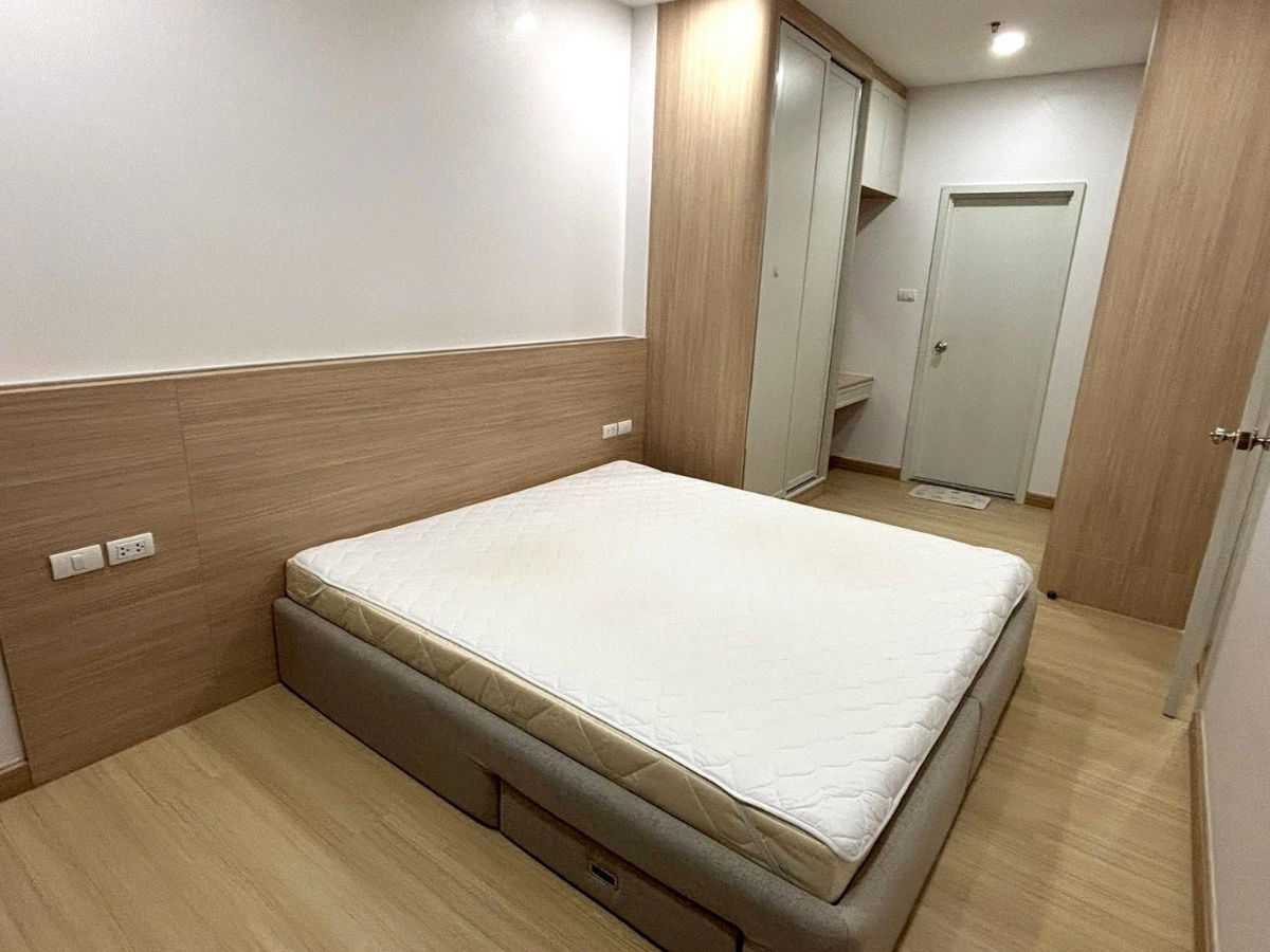 MN3113 苏帕莱阁楼 Prajadhipok - Womgwian Yai