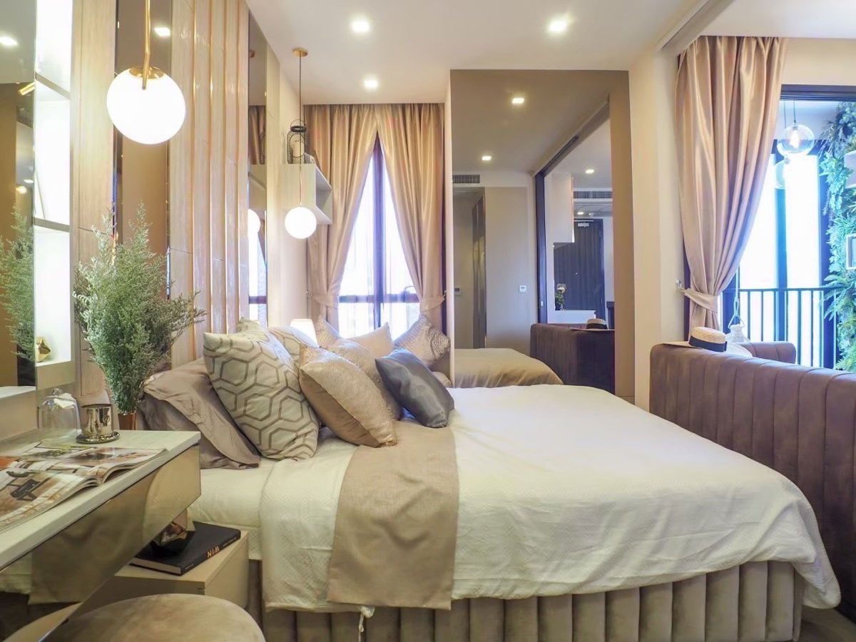 For Rent ❗️ "𝐀𝐬𝐡𝐭𝐨𝐧 𝐀𝐬𝐨𝐤𝐞"  Floor 28 Size 34 Sq.m. : Near MRT-Sukhumvit , BTS-Asoke