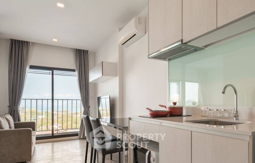 1-BR Condo at Knightsbridge The Ocean Sriracha in Surasak (ID 1258909)