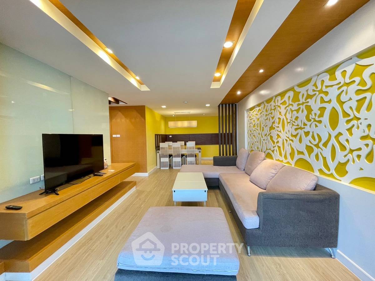 BTS Phrom Phong (ID 2069710) အနီး Acadamia Grand Tower ရှိ 2-BR ကွန်ဒို