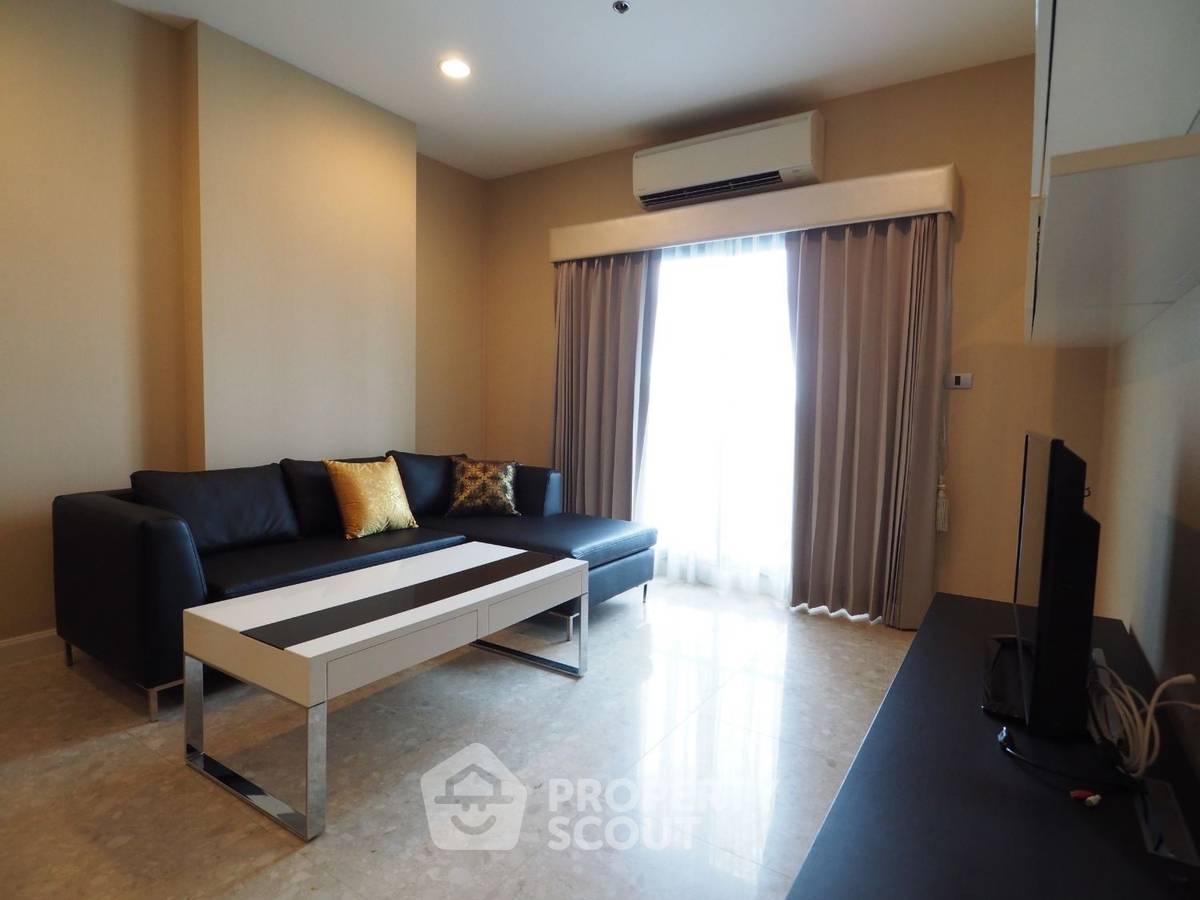 2-BR Condo at The Crest Sukhumvit 34 near BTS Thong Lor (ID 2072360)