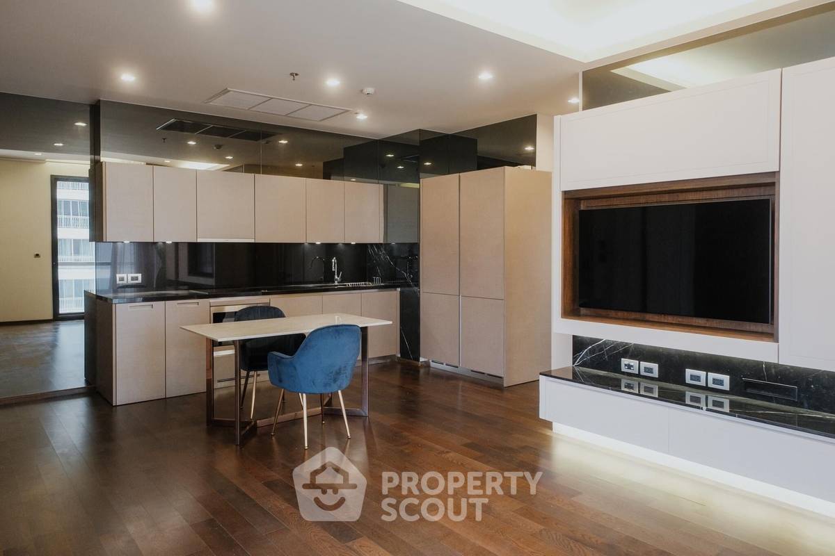 2-BR Condo at The XXXIX By Sansiri near BTS Phrom Phong (ID 1550054)