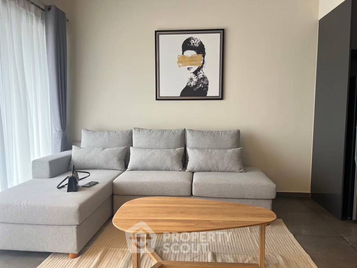 2-BR Condo at The Lofts Asoke near MRT Phetchaburi (ID 2104170)
