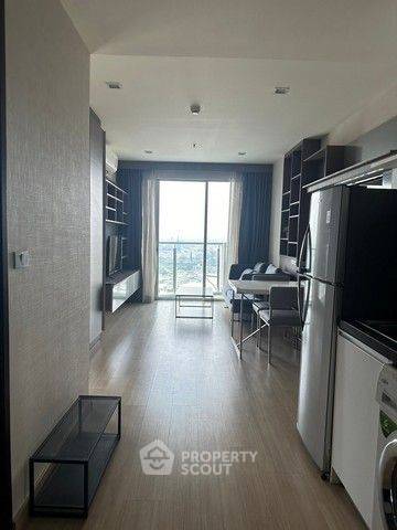 1-BR Condo at Sky Walk Residences near BTS Phra Khanong (ID 1935369)