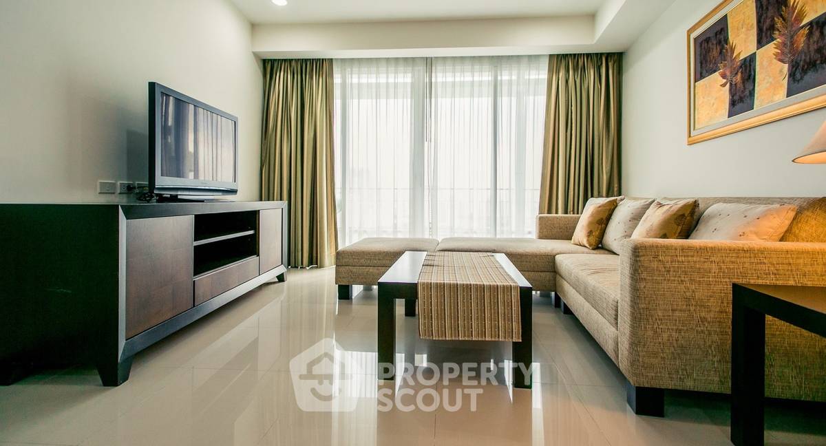 2-BR Condo at Baan Rajprasong Condominium near BTS Ratchadamri (ID 2069673)