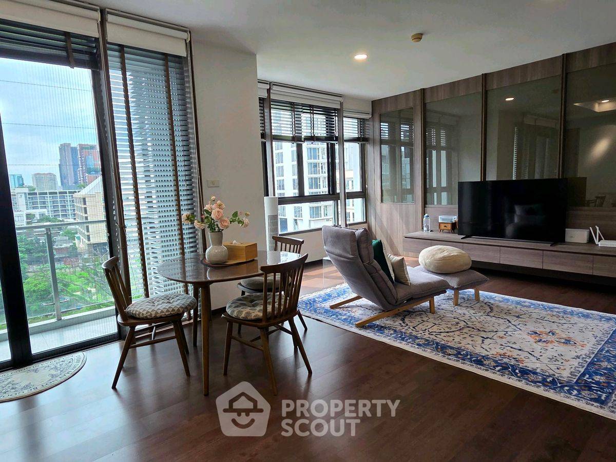 1-BR Condo at Issara @ 42 Sukhumvit Condominium near BTS Ekkamai (ID 2351012)