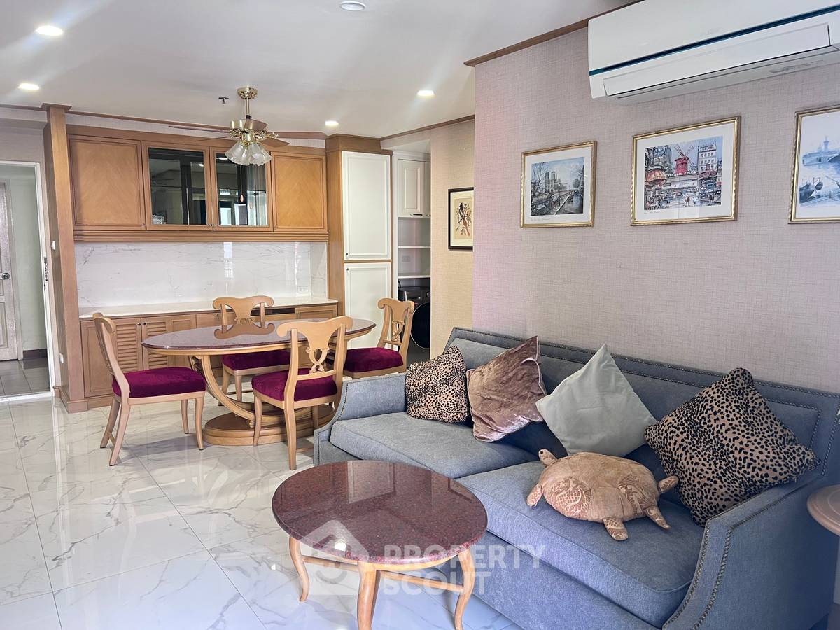 2-BR Condo at Dusit Avenue near MRT Bang Phlat (ID 2216990)