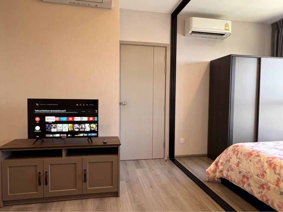 For rent Condo The Politan Rive