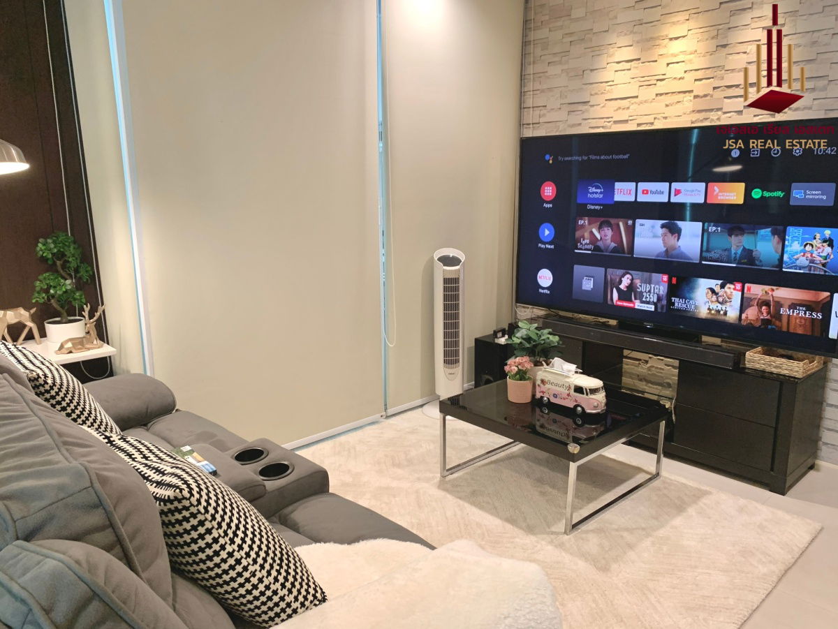 ✨ For Rent :  Sukhumvit Living Town Condo ✨  💰 Only 40,000 thb/month