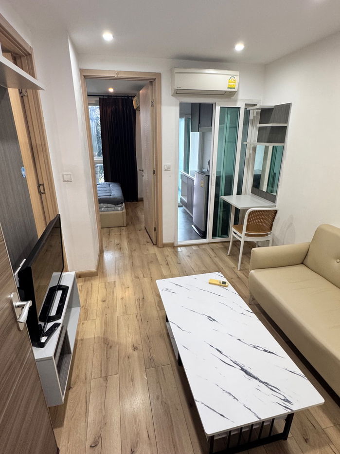 Budget condo tiwanon for rent.