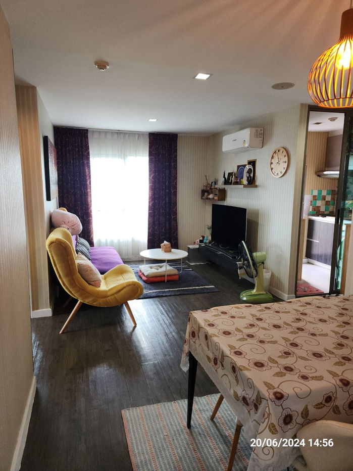 Condo for rent at B Campus Ngamwongwan. Large unit suitable for the whole family. Fully furnished and ready to move in. 68 sq. wah, 3 bedrooms