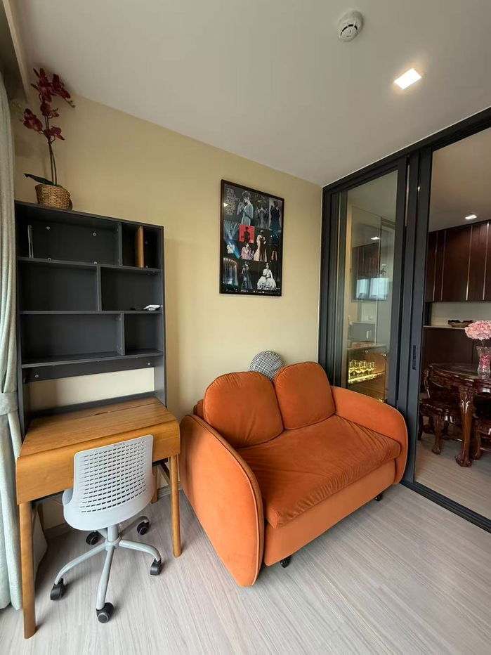 Condo For Rent!!Life Asoke Hype