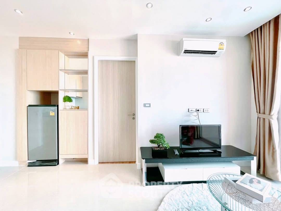 1-BR Condo at Grande Caribbean Condo Resort Pattaya close to Pattaya South (ID 2137220)