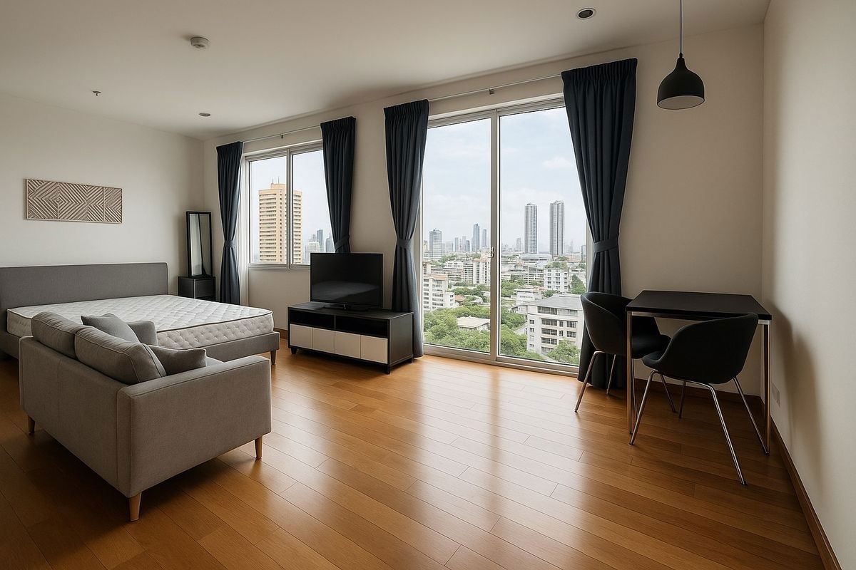 Villa Sathorn, conveniently located next to BTS Krung Thonburi.
