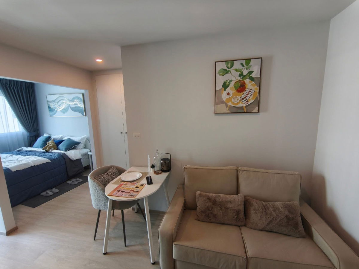 Fgjkklllkjhggdddhjhygredvhkkllllllhggfdd