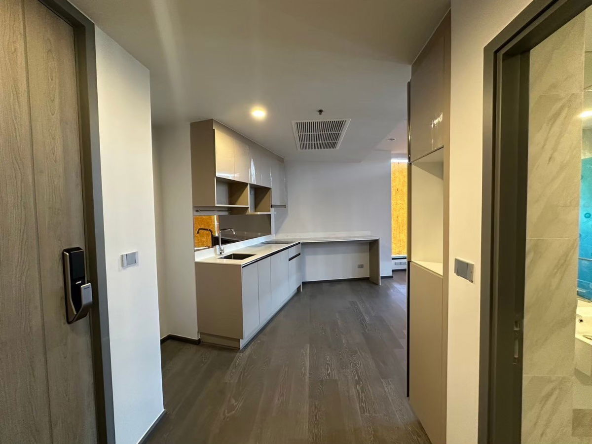 COCO Parc พระราม 4 (MRT คลองเตย) สวนลุมพินี 📍📍😃