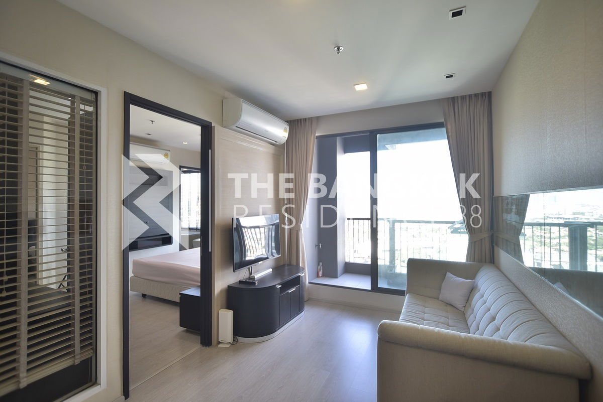 RHYTHM Sukhumvit 44/1 Easy Start with a City Dweller Lifestyle near BTS Phra Khanong