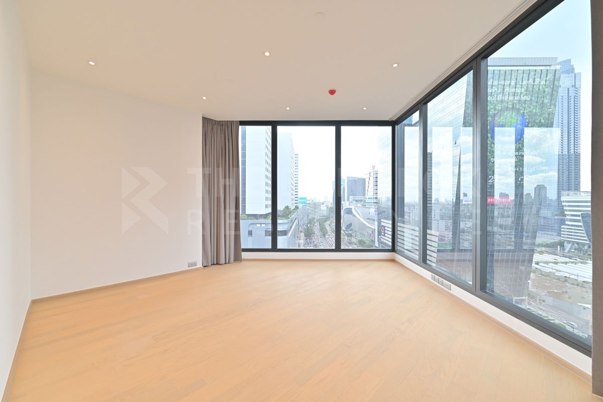 Ashton Asoke-Rama 9 Easy Travel, Fully Utilized Space near MRT Rama 9