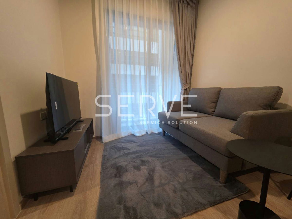 1 Bed 1 Bath Nice Room New Condo Good Location MRT Phra Ram 9  220 m  @   NUE District R9