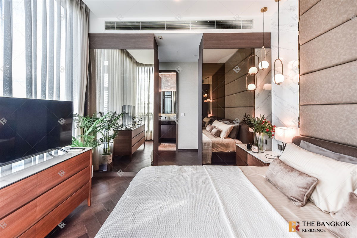 The Esse Sukhumvit 36 Ultimate Luxury Lifestyle with Convenience