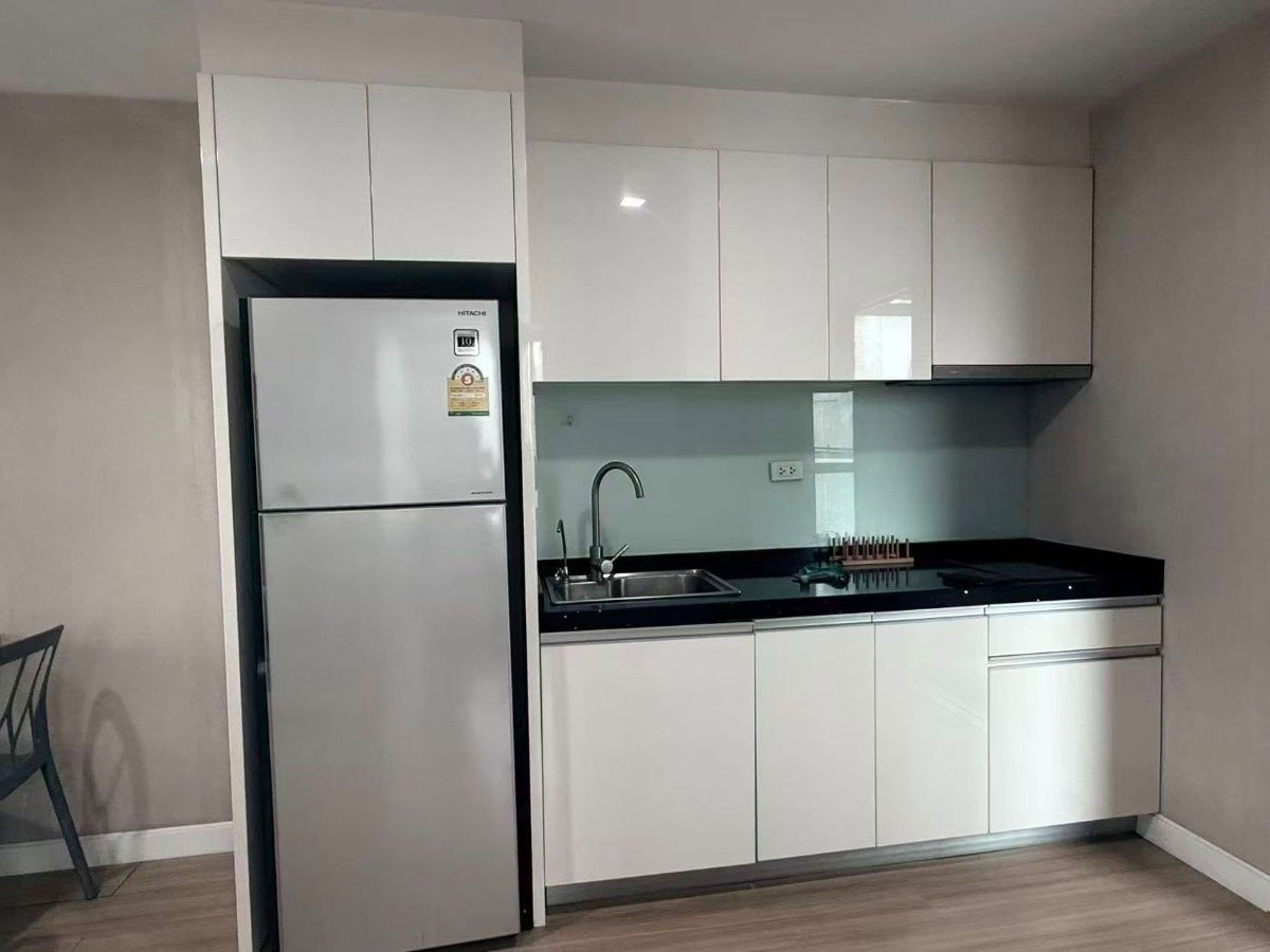 For Rent : ST0313 : Mayfair Place