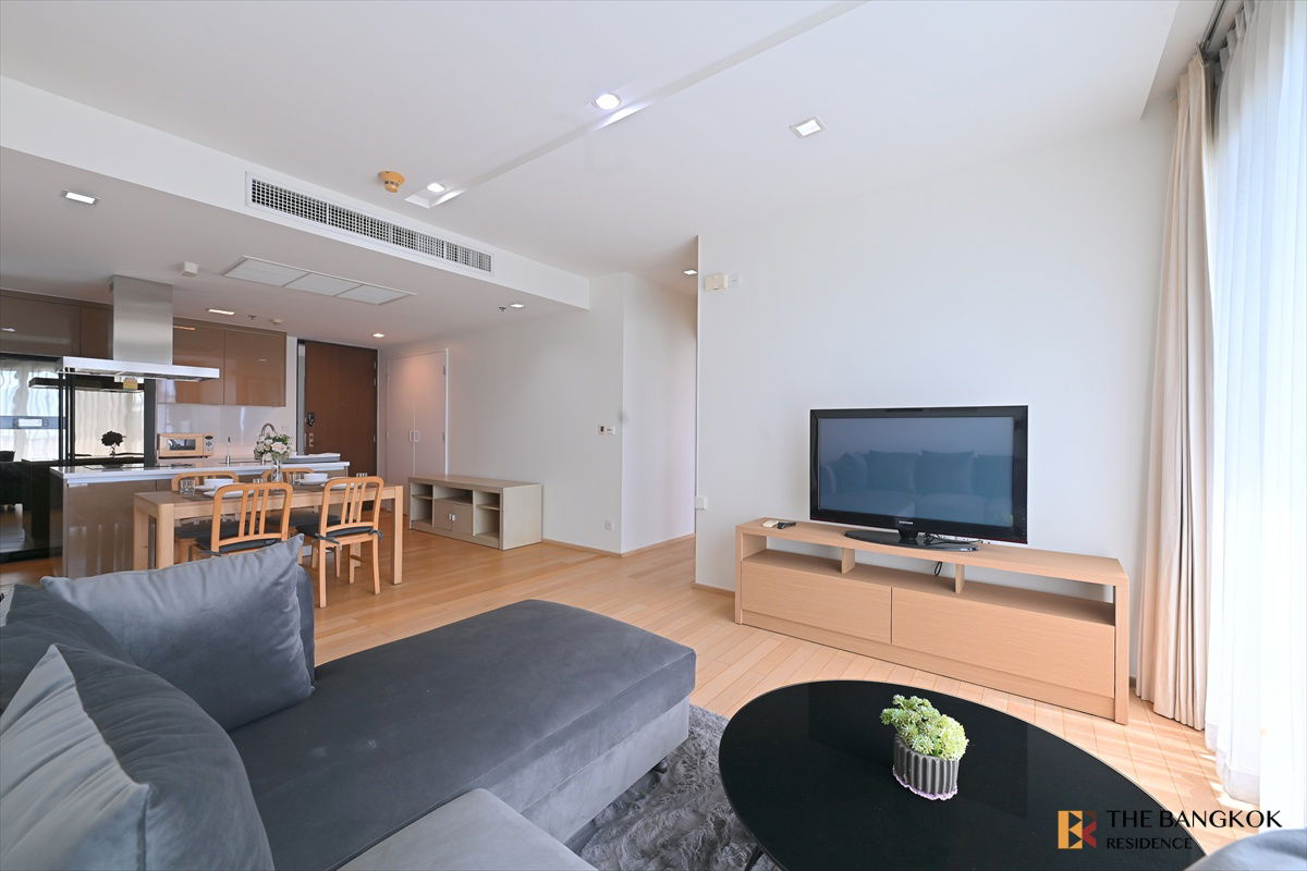 Siri At Sukhumvit near BTS Thong Lo Premium Luxury Condo in Prime Location
