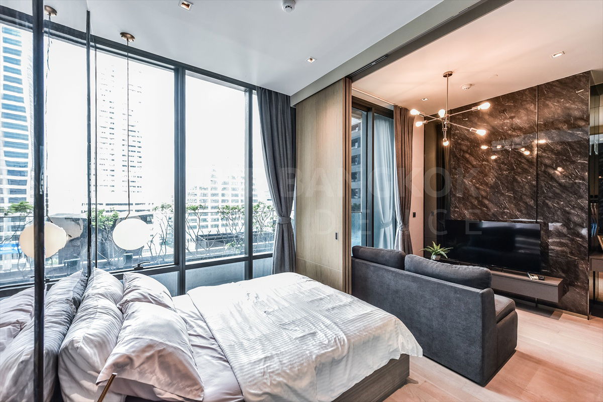 Location Near Employment, Surrounded by Lifestyles Ashton Silom near BTS Chong Nonsi