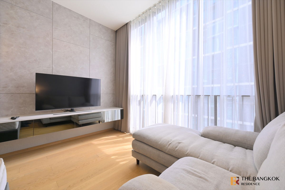 28 Chidlom Looking for an owner for this special unit near BTS Chit Lom