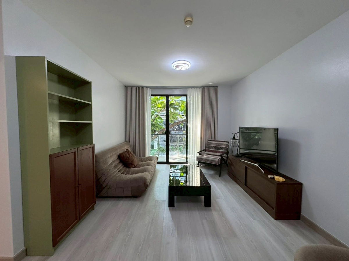 Issara@42             Sukhumvit