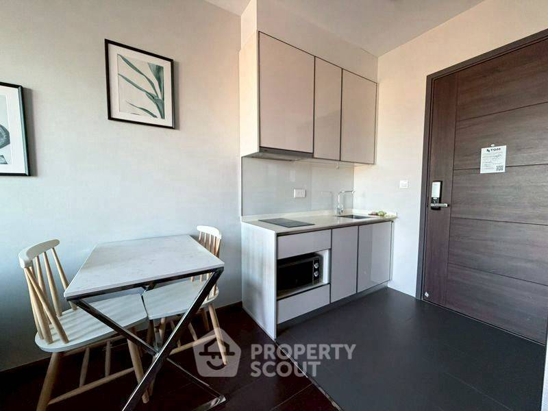 位于 C Ekkamai 的 1 居公寓，靠近 Arl Ramkhameng（ID 2415246）