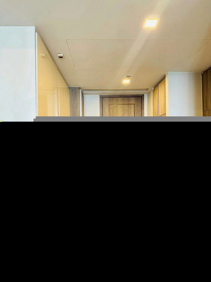 1-BR Condo at Celes Asoke near MRT Sukhumvit (ID 2254035)