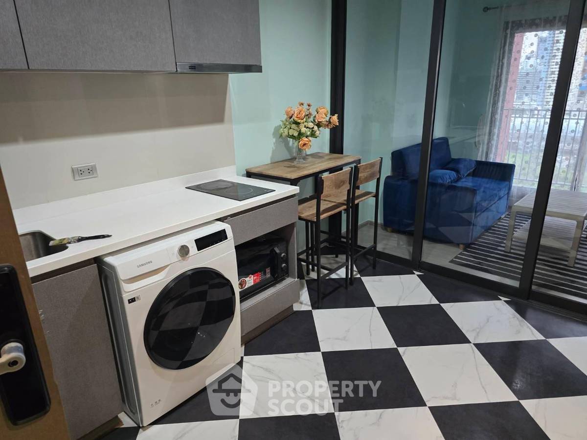 1-BR Condo at Life Asoke Hype near ARL Makkasan (ID 2108683)