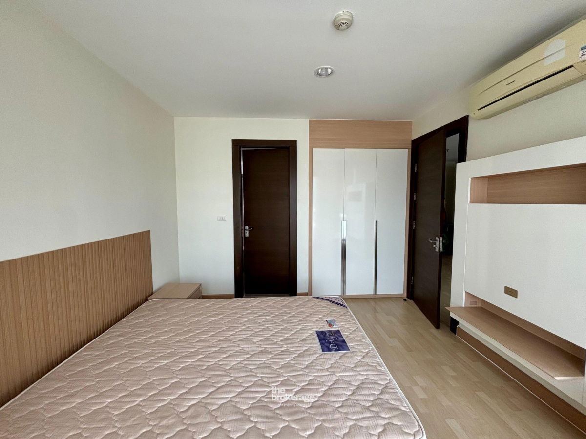 For Rent Rhythm Ratchada Extra Size!! 1Bedroom 1Bathroom 52sqm. 22,000THB  Line : @thebrokerage