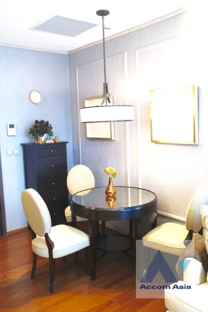 🔼🔽 AccomA 📩  2 BR Condominium @Quattro Thonglor (AA44189)