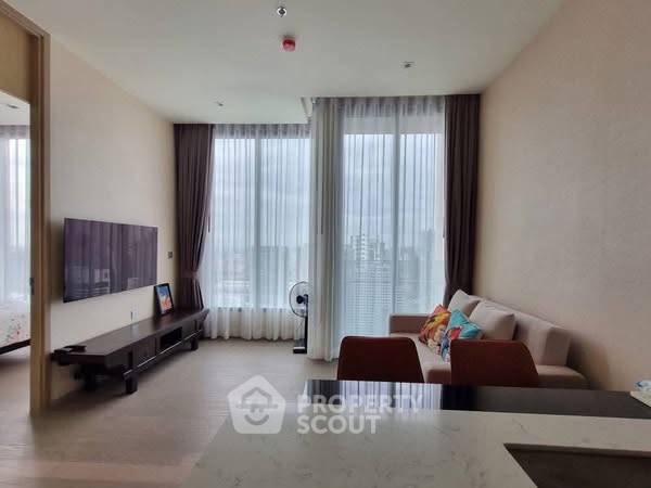 MRT Sukhumvit အနီး Esse Asoke ရှိ 1-BR ကွန်ဒို (ID 2327552)