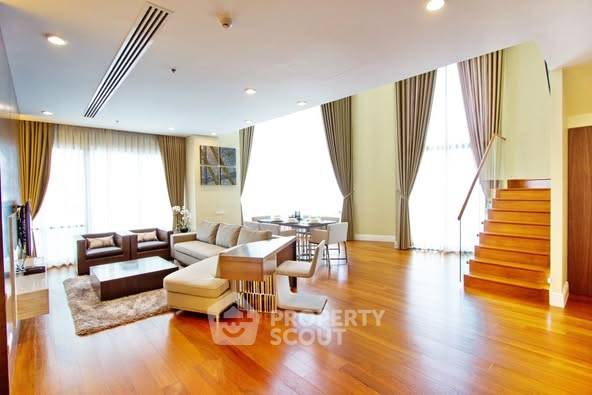 2-BR Condo at Bright Sukhumvit 24 Condominium near BTS Phrom Phong (ID 2327231)