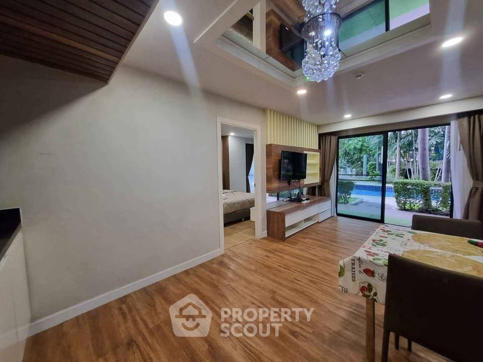 2-BR Condo at Dusit Grand Park close to Pattaya (ID 2285495)