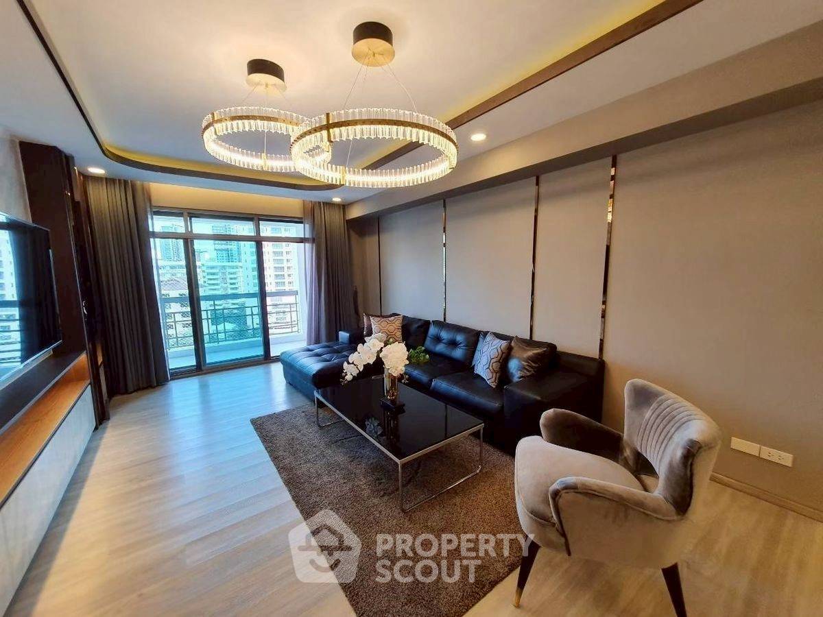 3-BR Condo at Royal Castle Sukhumvit near BTS Phrom Phong (ID 2231374)