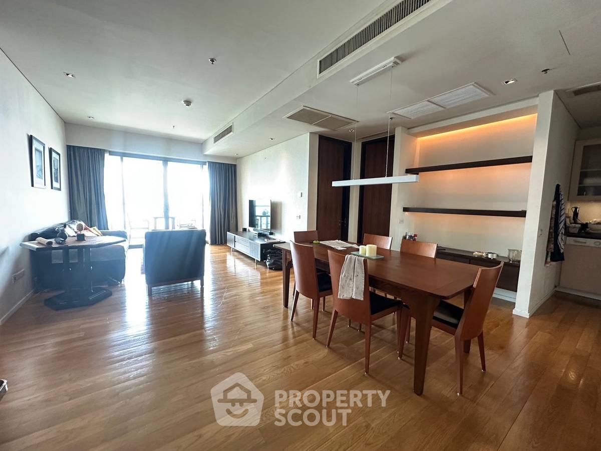 2-BR Condo at The Lakes Bangkok near BTS Asok (ID 2315992)
