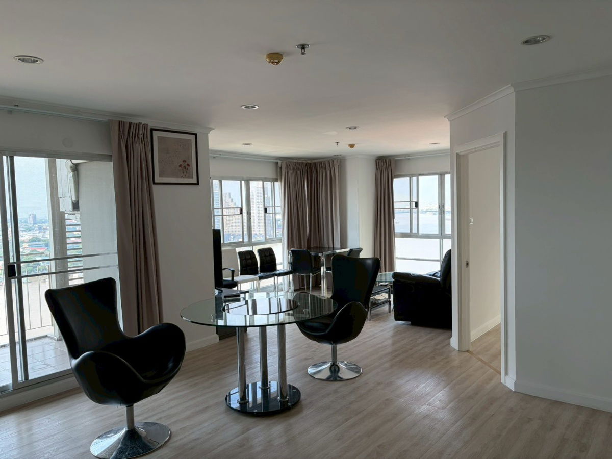 Hot Deal 🔥Lumpini Park Rama3  Big unit with River view