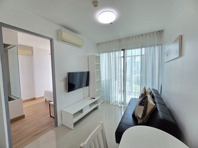 🔔New🔔 Newly renovated unit with washing machine for rent at Ideo Blucove Sukhumvit
