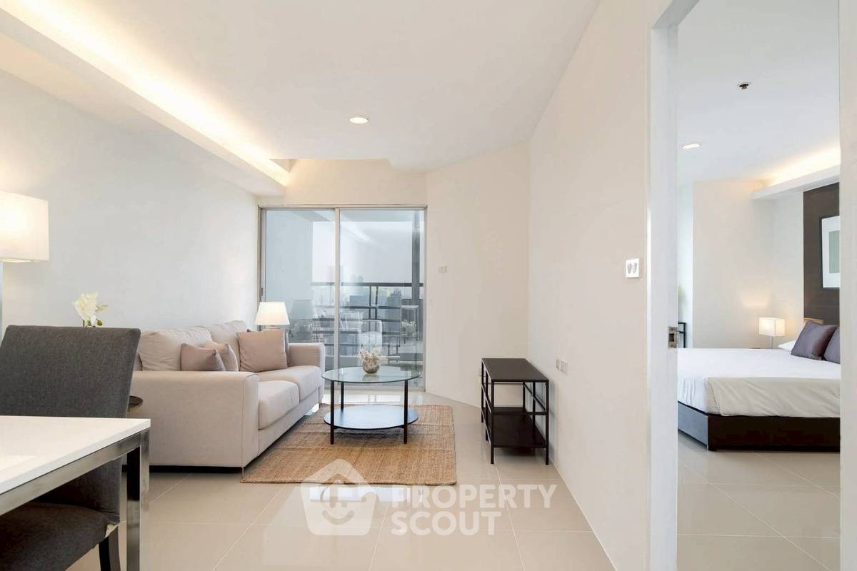 素坤逸沃特福德钻石塔酒店 2 居公寓，靠近 BTS Phrom Phong（ID 2279634）