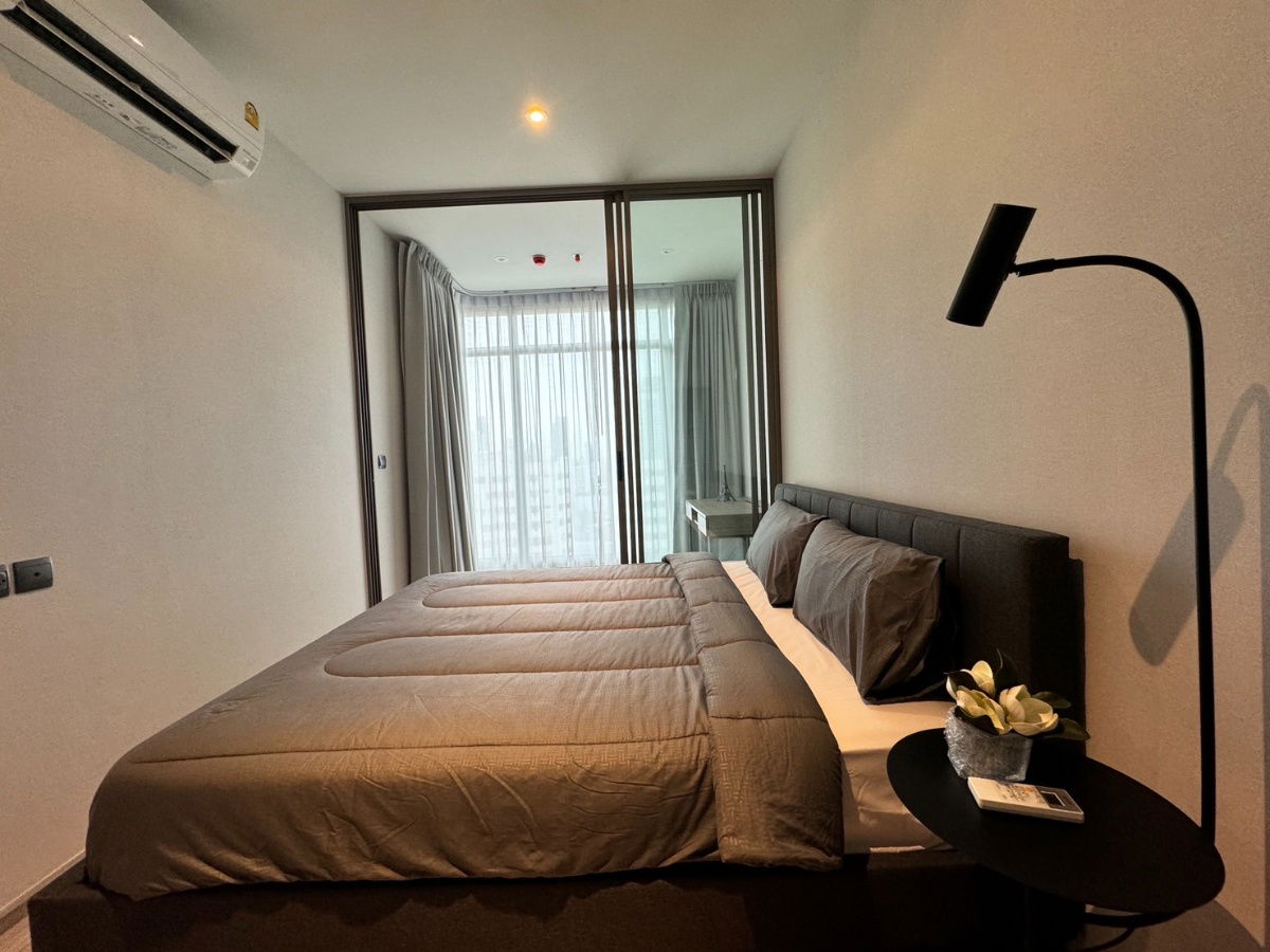 Condo for rent in Rhythm Ekkamai Estate (BTS Ekkamai)