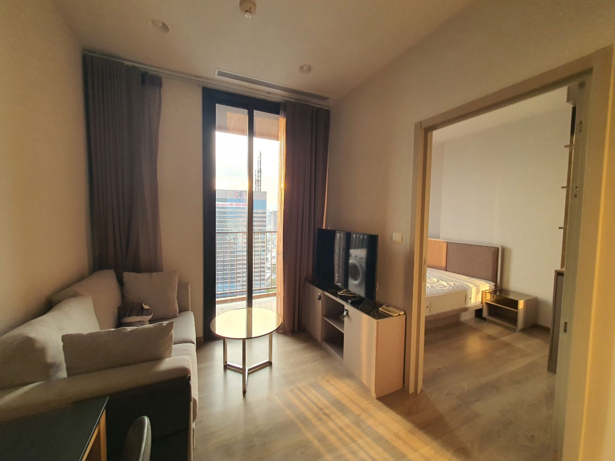 Oka Haus Sukhumvit 36 1 bedroom