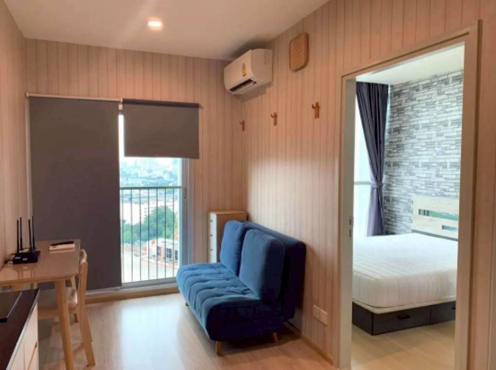 ✨ For Rent Noble Revolve Ratchada 2 ✨ Private corner unit 🛏️North-facing, no harsh afternoon sun 🌿💰 Only 15,000 THB/month