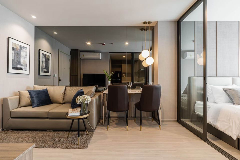 S-LP 15  Life Ladprao Available for rent