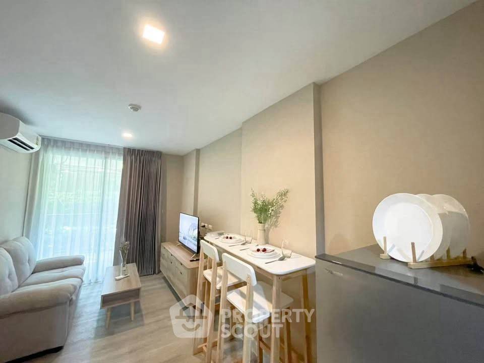 1-BR Condo at Metro Luxe Ratchada near MRT Huai Khwang (ID 2339126)