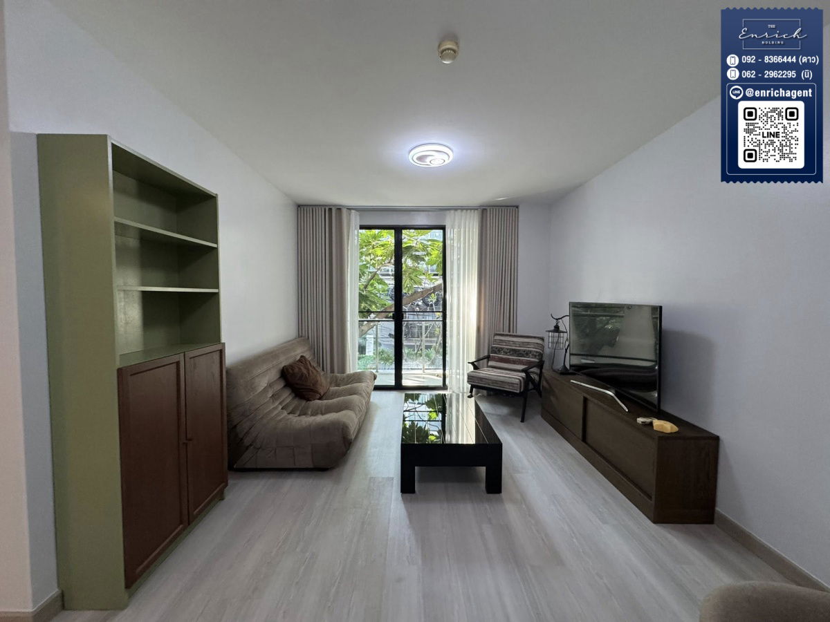 💙For rent: Issara@42 Sukhumvit, corner room, fully furnished, BTS Ekkamai💙 Call 092-8366444 Dao // Line id: @enrichagent