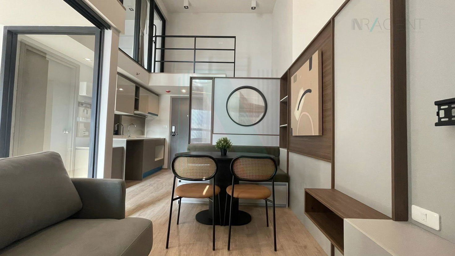 For Rent Condo IDEO RAMA 9 - ASOKE Building 1, Floor 32,Duplex 2 bed room, Room size 52 sqm